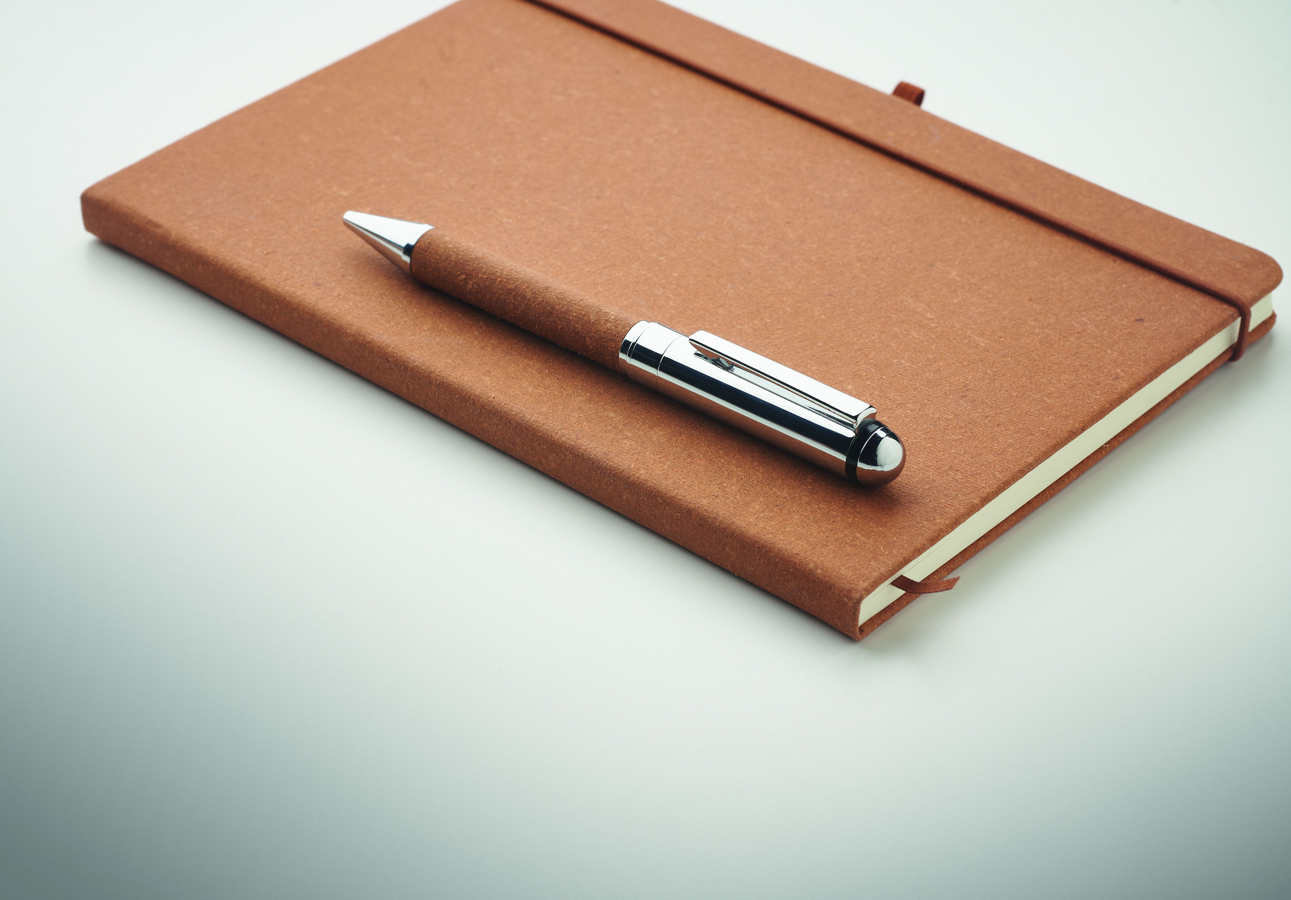 Notizbuch-Set ELEGANOTE A5 mit Metall-Drehkugelschreiber bedruckbar